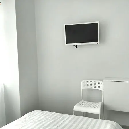 Apartment Penguin 2120
