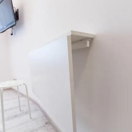 Apartment Penguin 2120
